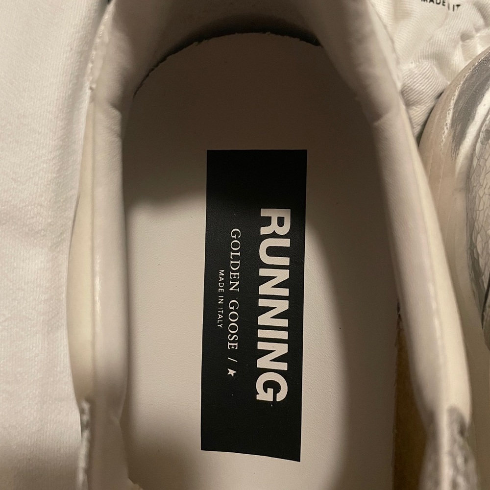 Golden Goose Sneakers - Picture 4 of 7